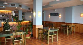 Apartaments El Sorrall - Image 3