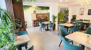 Hotel B4 - Image 4