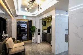 Danyang Hotel Dozen - Image 2