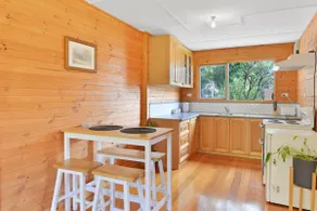 Mt Elephant Forrest Cabin - Image 3