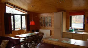 Woodland Oak Log Cabin, by Meall nan Tarmachan - Image 4