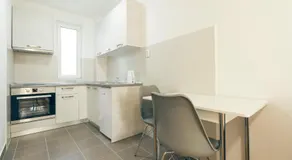 Tea Studio Apartments - Image 3