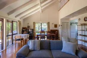 Olive Lane - Family Friendly Bach - Image 4