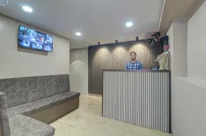 Hotel Embrace Inn Near Exhibition Center - Image 2