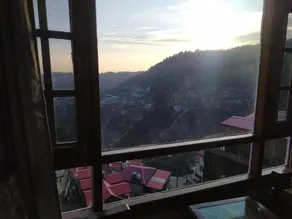 Him Star View Homestay - Image 3
