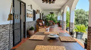 Casa rural para 4 personas, 2 dormitorios y terraza sombreada - El Cortijo Escondido Adults Only , La Uva - Image 3