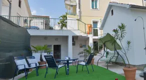 Solar Apartments - Image 3
