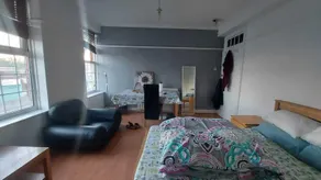 London Edgware Station Apartment - Image 3
