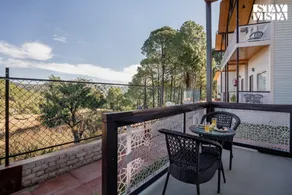 StayVista's Flame at Hill Top Heaven - Mountain View & Home Theatre - Image 4