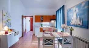 House in Fazana with Private Pool and Beach - Image 2
