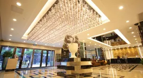Hotel Beverly Plaza  - Image 2