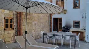 Traditional Maltese House of Character- Renovated - Image 4
