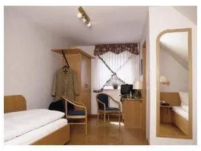 Hotel zur Linde - Image 3