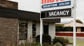 Anchor Wheel Motel - Image 4