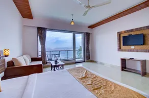 Rainforest Resort & Spa - Valley View Resort - Image 2