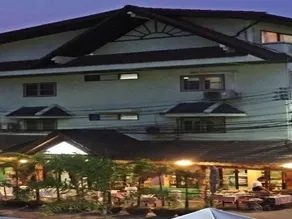 Phunyanuch Hotel - Image 2