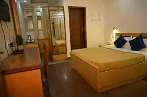 HOTEL MONAL - Image 5