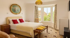 The Queens Road Hotel - Image 5