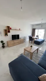 Feslikan 5- Cozy, Netflix Included, Central - Image 2