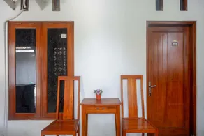 RedDoorz at Pakuncen Malioboro Yogyakarta - Image 3