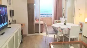 Apartamento playa primera linea - Image 2