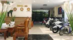 10h Hotel - Image 4