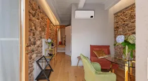 Decanter House - Image 3
