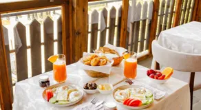 Anhel Hotel - Image 3