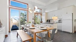 La Maison Parker : Chalet lumineux et spacieux (86100) - Image 2
