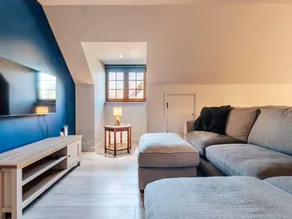 Cottage on Private Island in Cambridgeshire - Image 2
