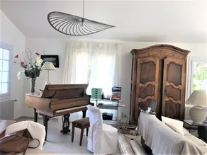 Vila i Céreste med privat pool - Image 2