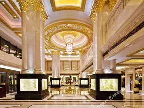 Noble International Hotel - Image 2