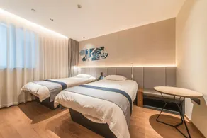 Pebble Hotel (Shanghai Jiading North Subway Station) - Image 2