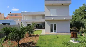 Family friendly house with a swimming pool Kastel Stafilic, Kastela - 21263 - Image 4