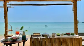 Issara Beach Resort Beachfront - Image 5