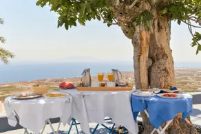 Traditional villa, Jacuzzi, Veranda with Sea view - Image 5