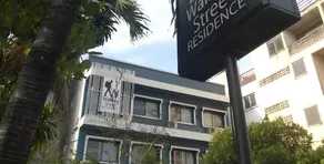 Walking Street Residence - Image 5