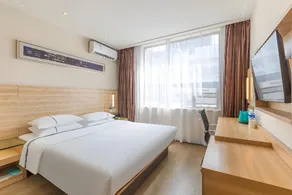 City Comfort Inn Zhuzhou Sports Center Red Star Macalline - Image 3