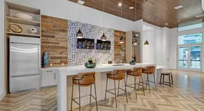 Luxury 2BR with City Views on Biscayne Blvd - Image 4