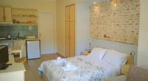 Rent Rooms Alexiou - Image 2