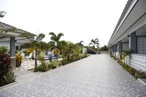 MB House Resort - Image 2