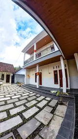 Arka Homestay Pesagi - Image 3