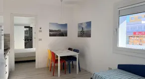 Aparthotel Holiday - Image 2
