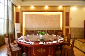 Yunti Hotel - Image 5