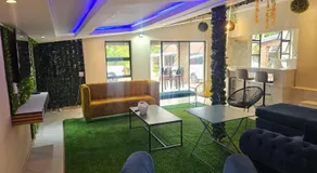 Yello Guest House Graskop - Image 3
