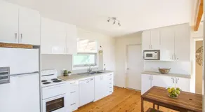 Stunning Views - beach cottage with ocean vistas - Image 3