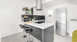 Villa Chic by Villas Holiday - Image 5