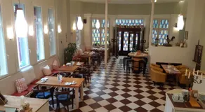 Hotel Kapelle Bed & Breakfast - Image 3