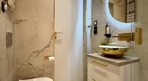 Moon Luxury Apartment - Jacuzzi & Sauna - Image 2