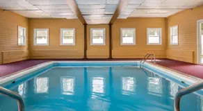 Ramada by Wyndham Groton Mystic - Image 5